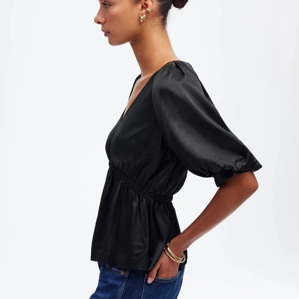 NWT Madewell Shirred Puff-Sleeve Top in Satin in Black